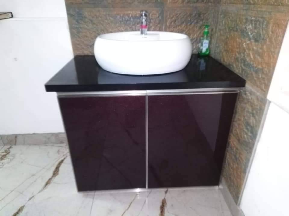 KEY PEE TILES & GRANITES MOOZHIKKAL